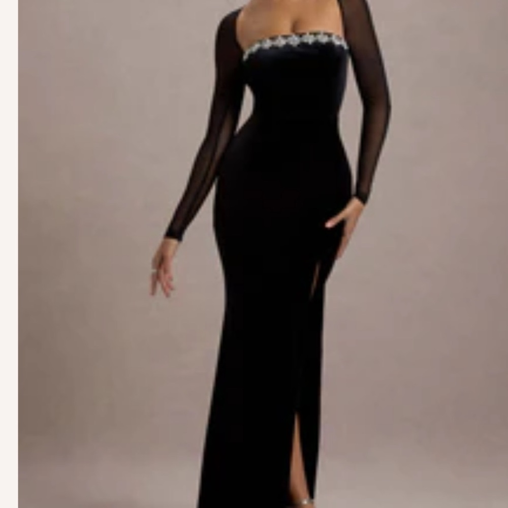 Club L London Ashby Black Velvet Evening gown